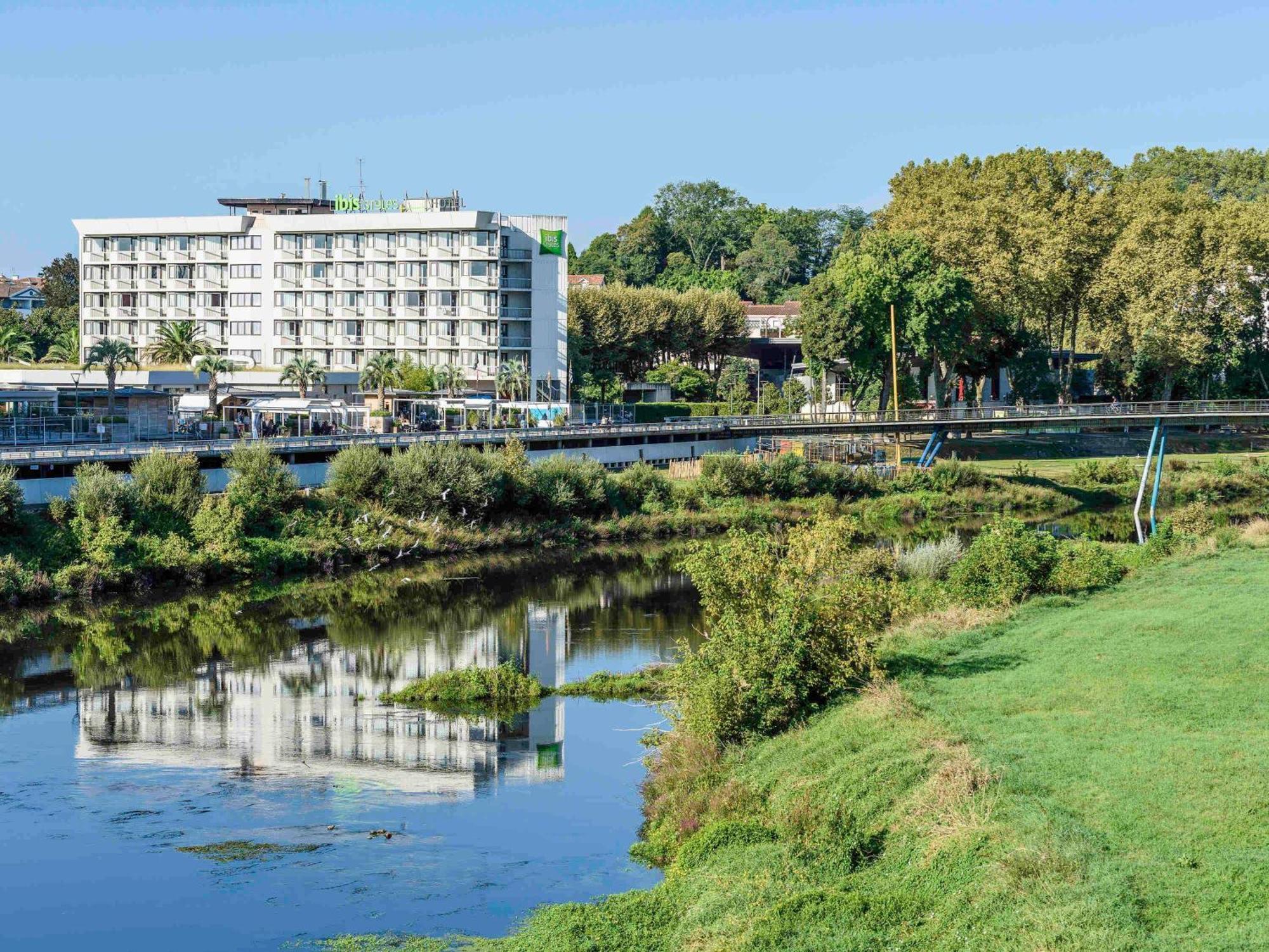 Hotel ibis styles Dax Miradour Exteriér fotografie