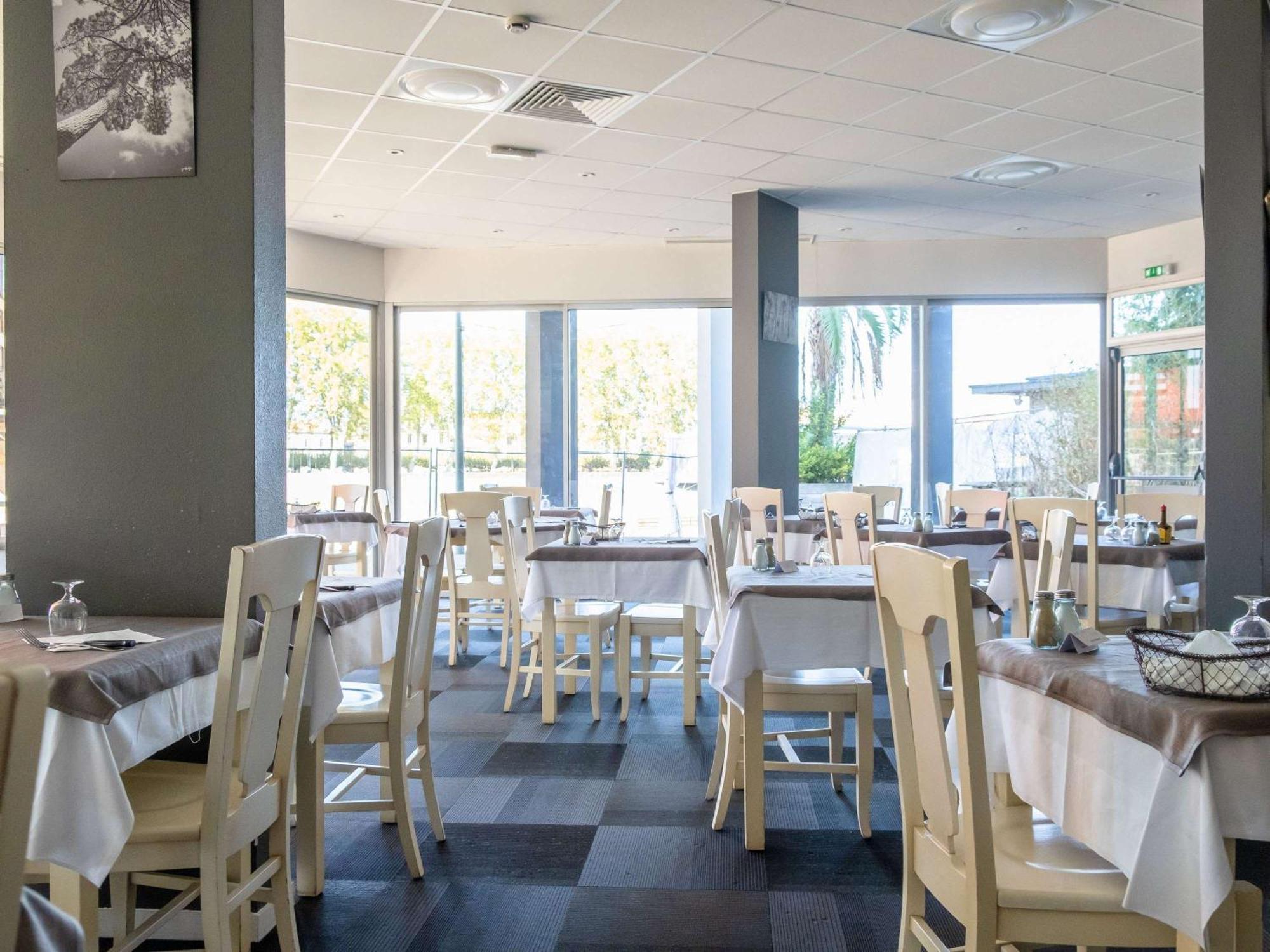 Hotel ibis styles Dax Miradour Exteriér fotografie