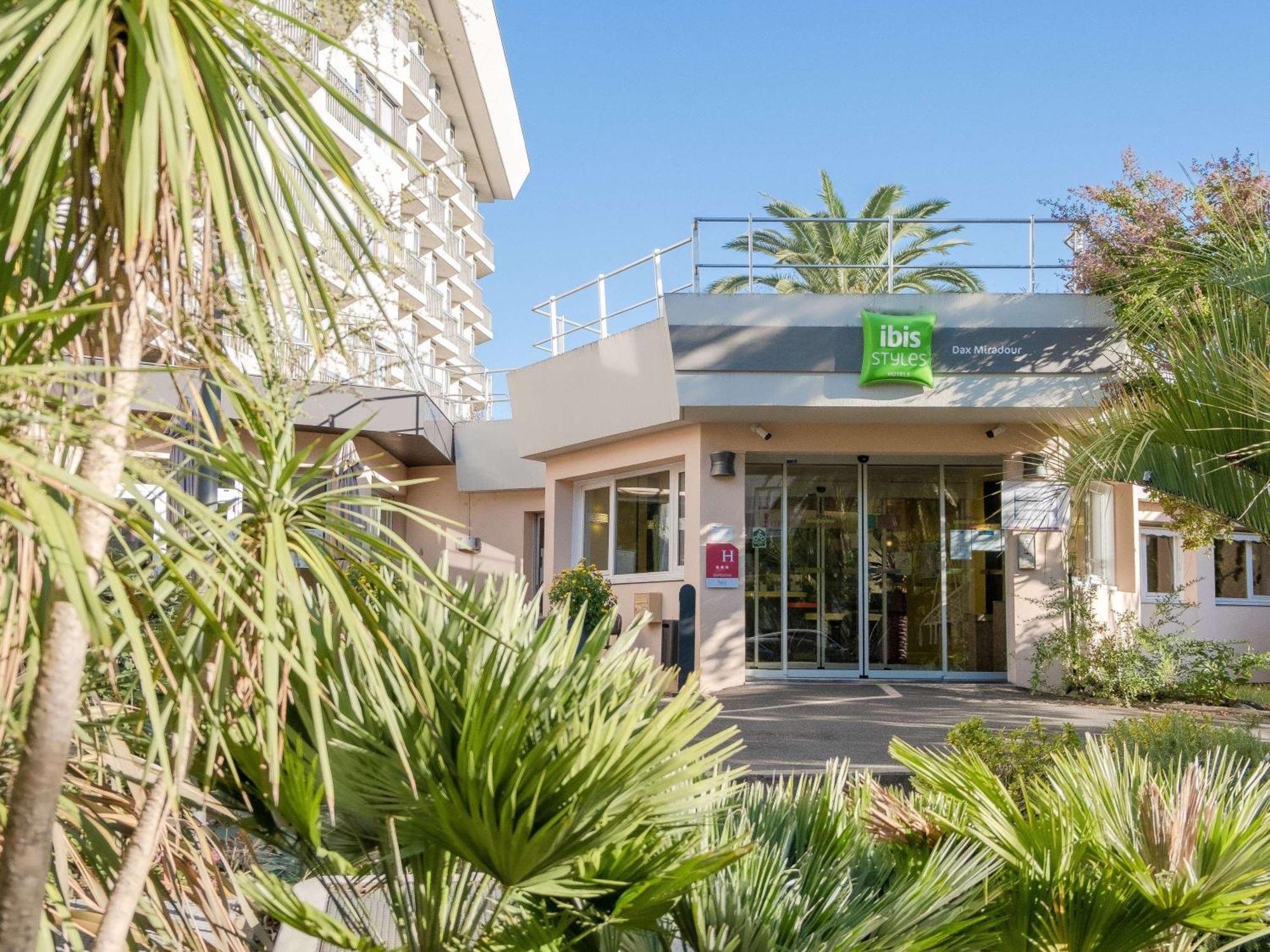 Hotel ibis styles Dax Miradour Exteriér fotografie